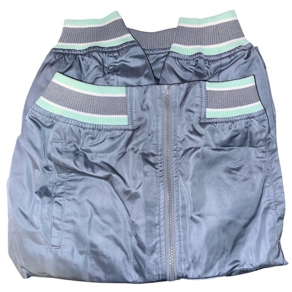 NWT 🏷️ Satin Bomber Jacket 🧥 - Picture 6 of 10